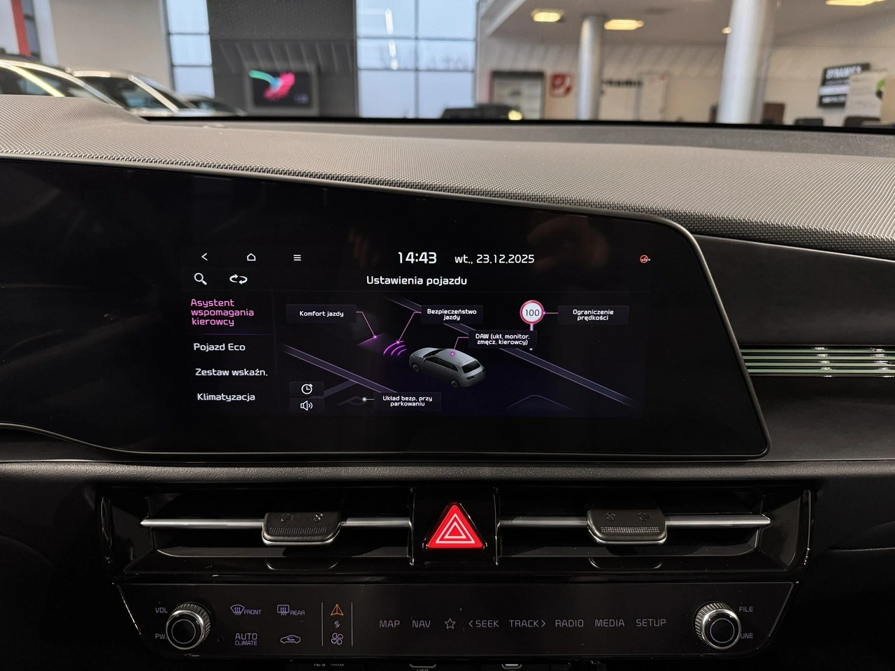 Kia Niro - Zdjęcie 24