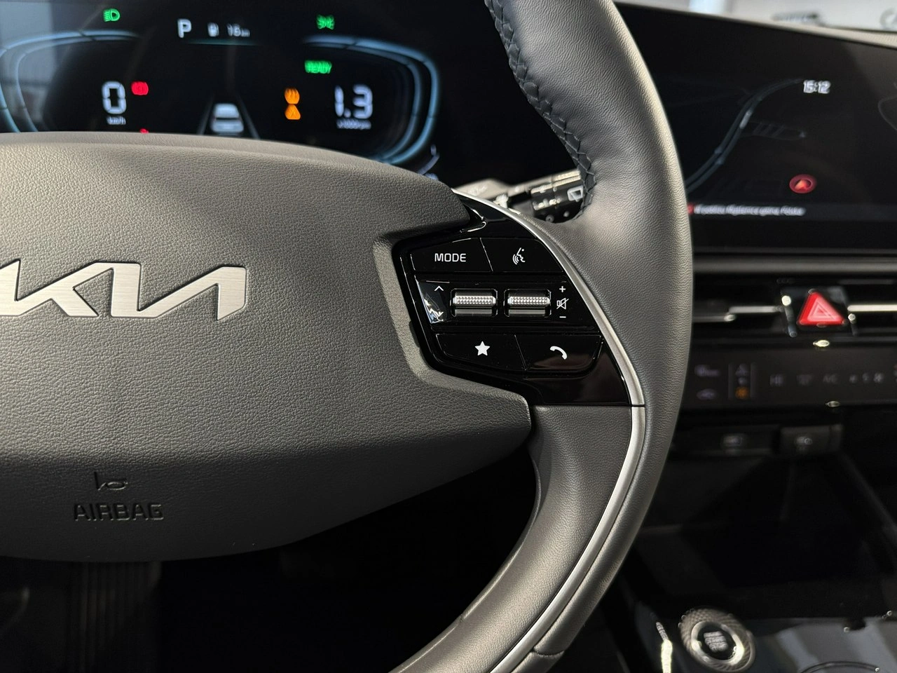 Kia Niro - Zdjęcie 20