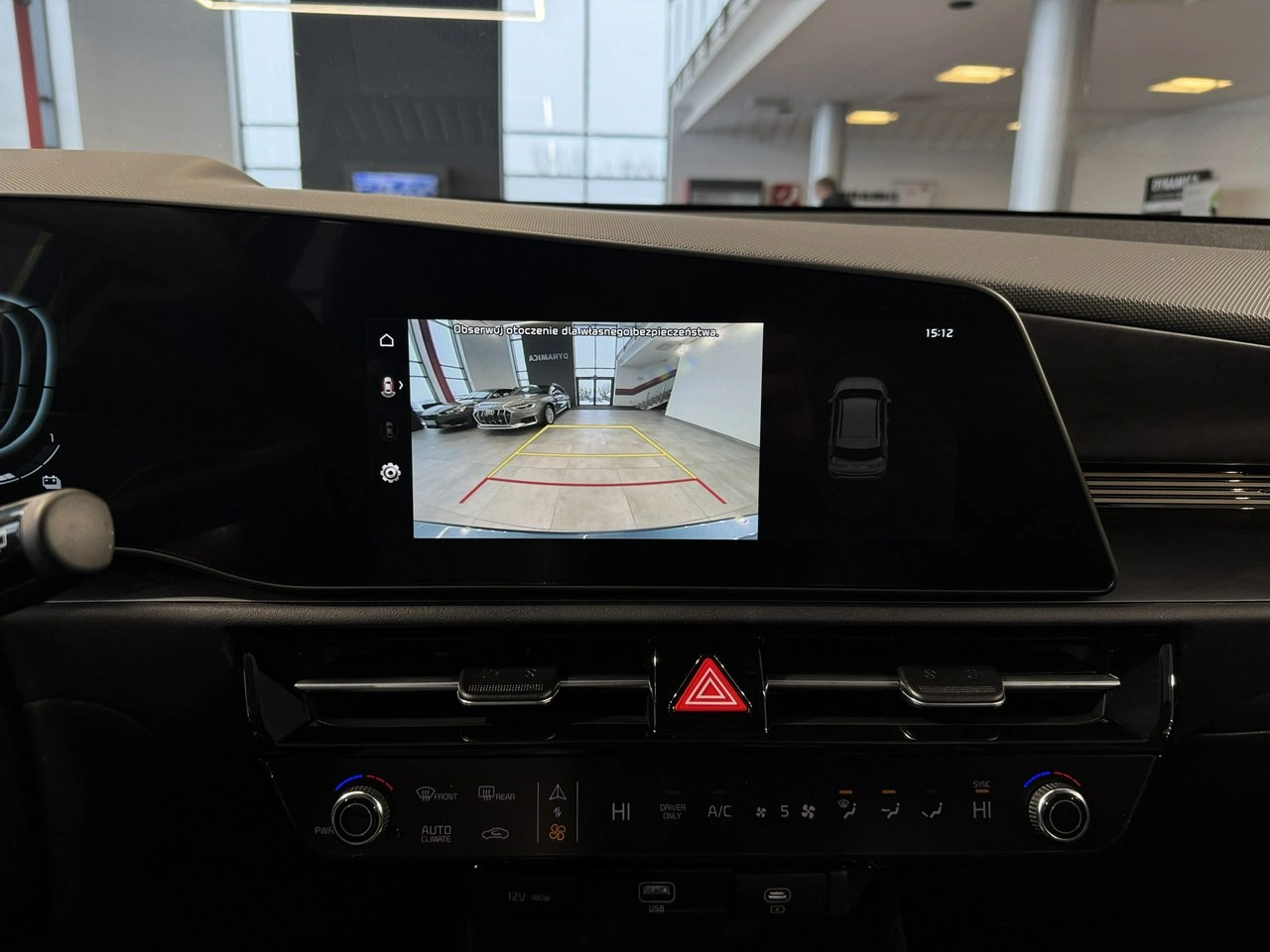 Kia Niro - Zdjęcie 25