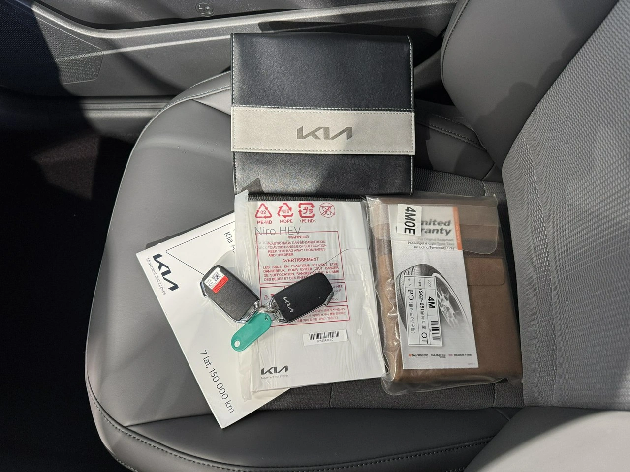 Kia Niro - Zdjęcie 31