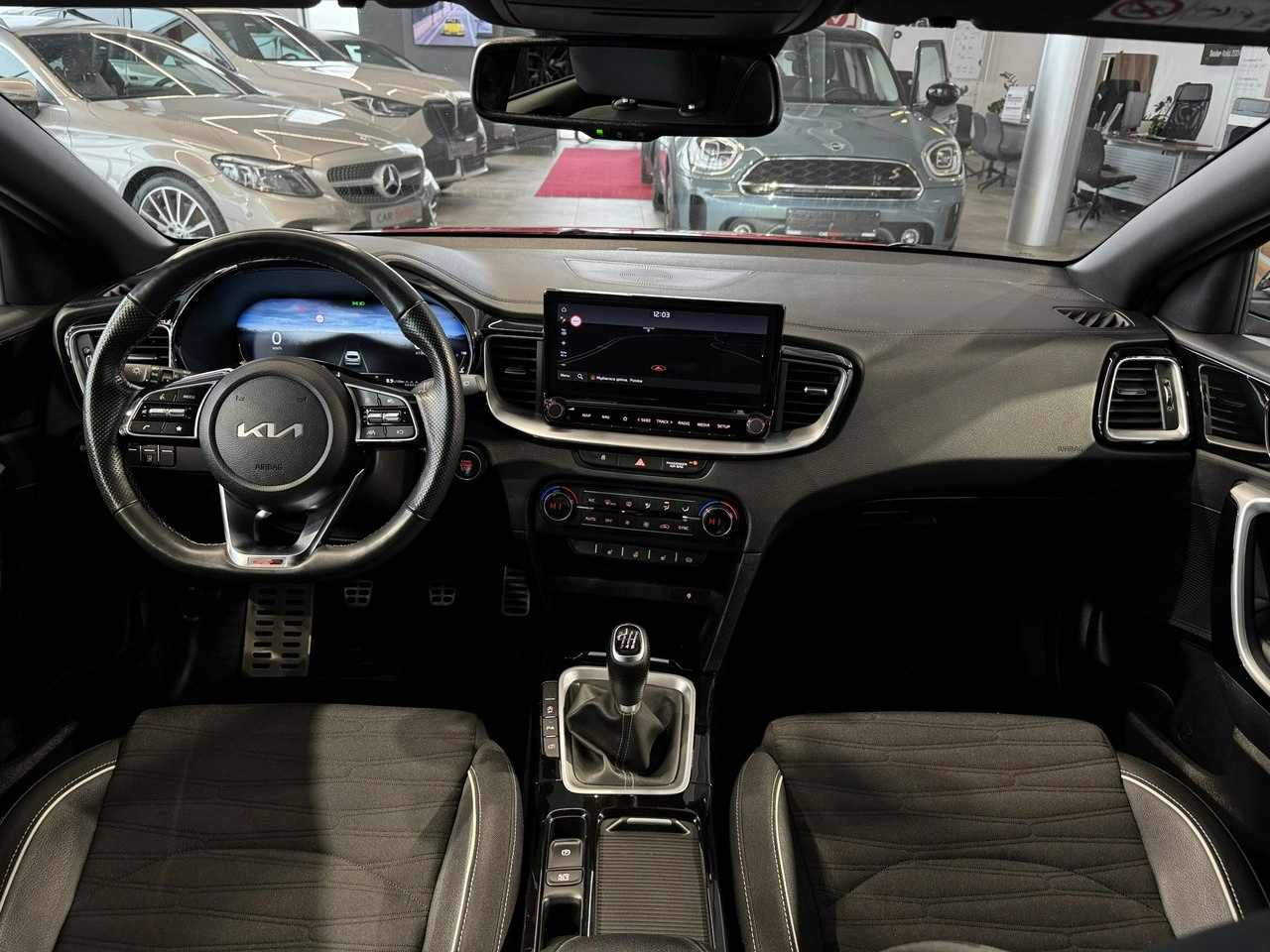 Kia Pro_cee'd - Zdjęcie 18