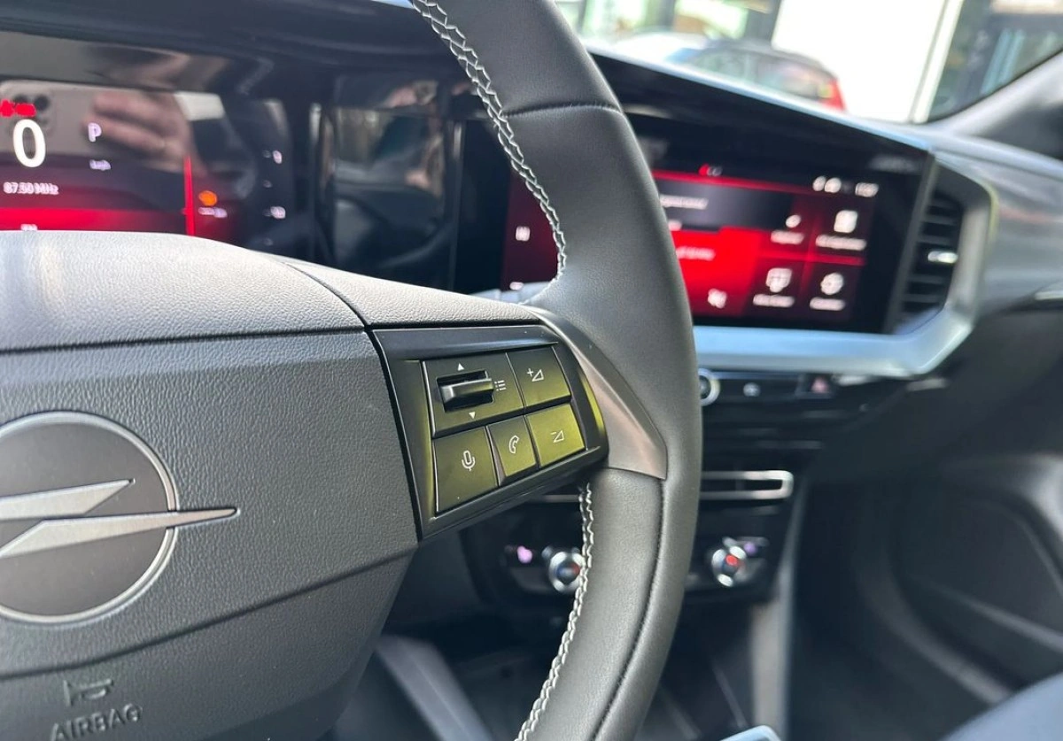 Opel Mokka - Zdjęcie 16