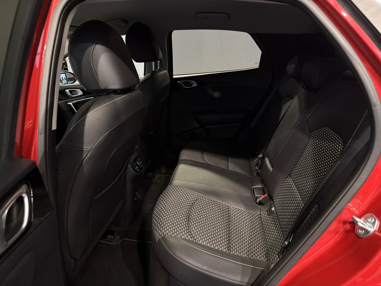 Kia XCeed - Zdjęcie 13