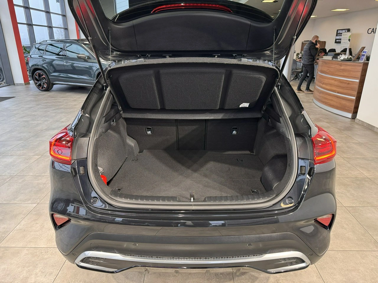 Kia XCeed - Zdjęcie 11