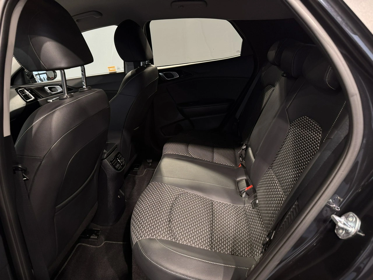 Kia XCeed - Zdjęcie 13