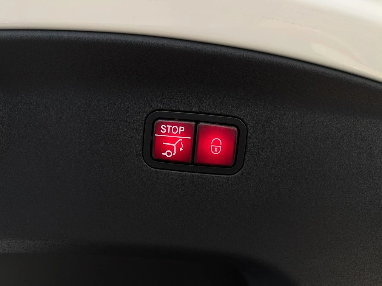 Mercedes AMG GT - Zdjęcie 38