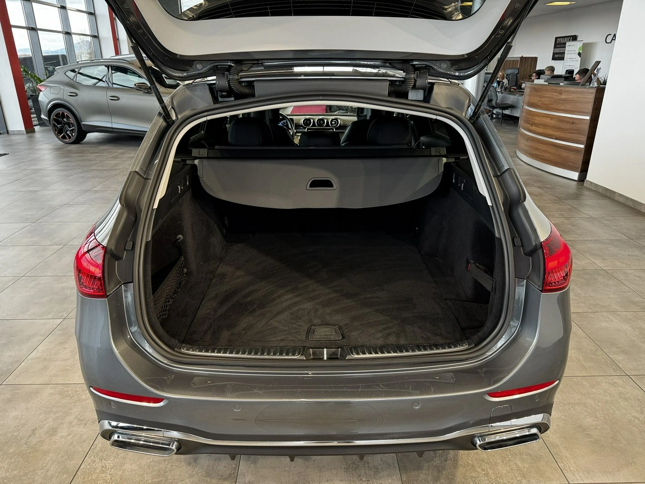 Mercedes C 200 - Zdjęcie 11