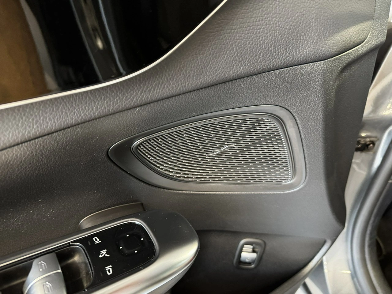 Mercedes C 200 - Zdjęcie 16