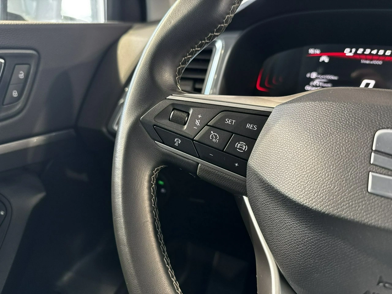 Seat Ateca - Zdjęcie 17