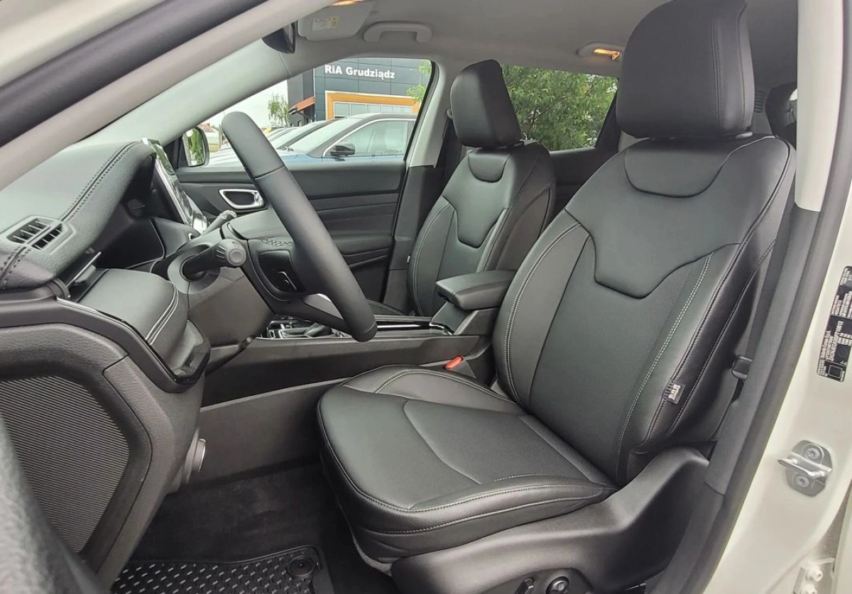 Jeep Compass - Zdjęcie 10