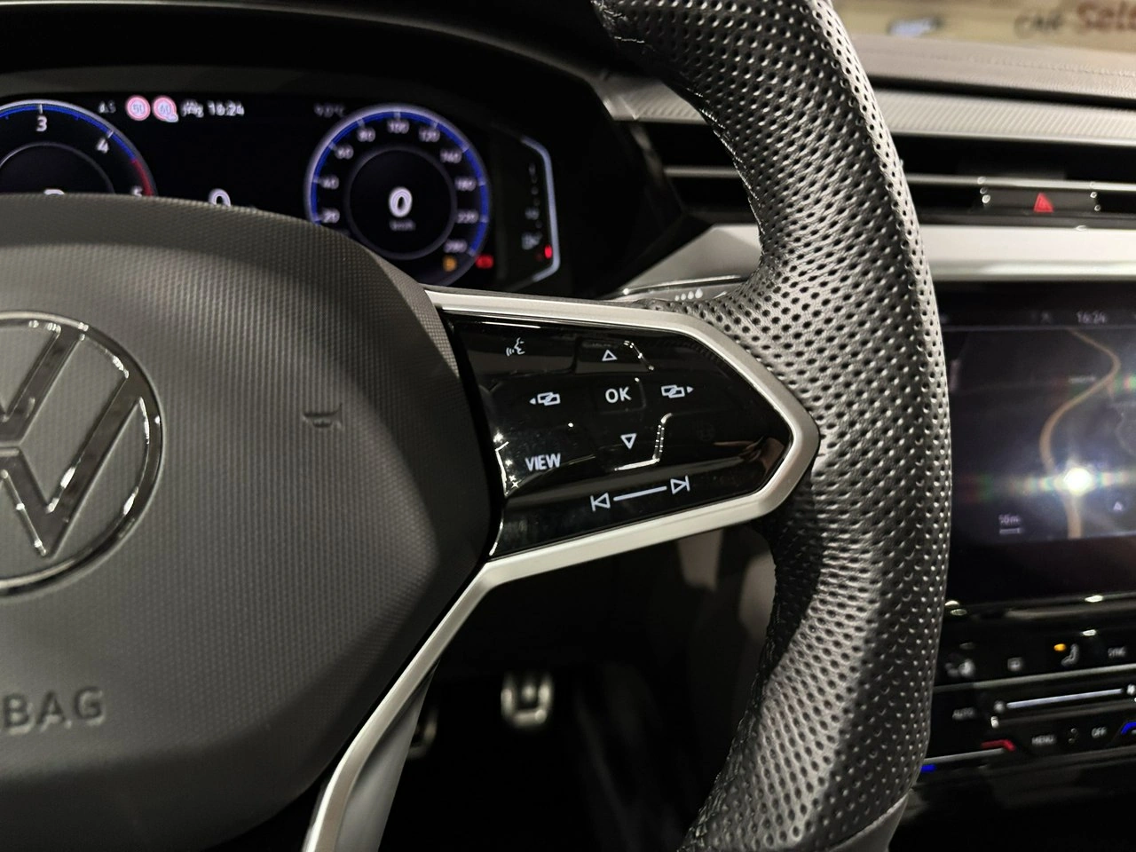 Volkswagen Arteon - Zdjęcie 20