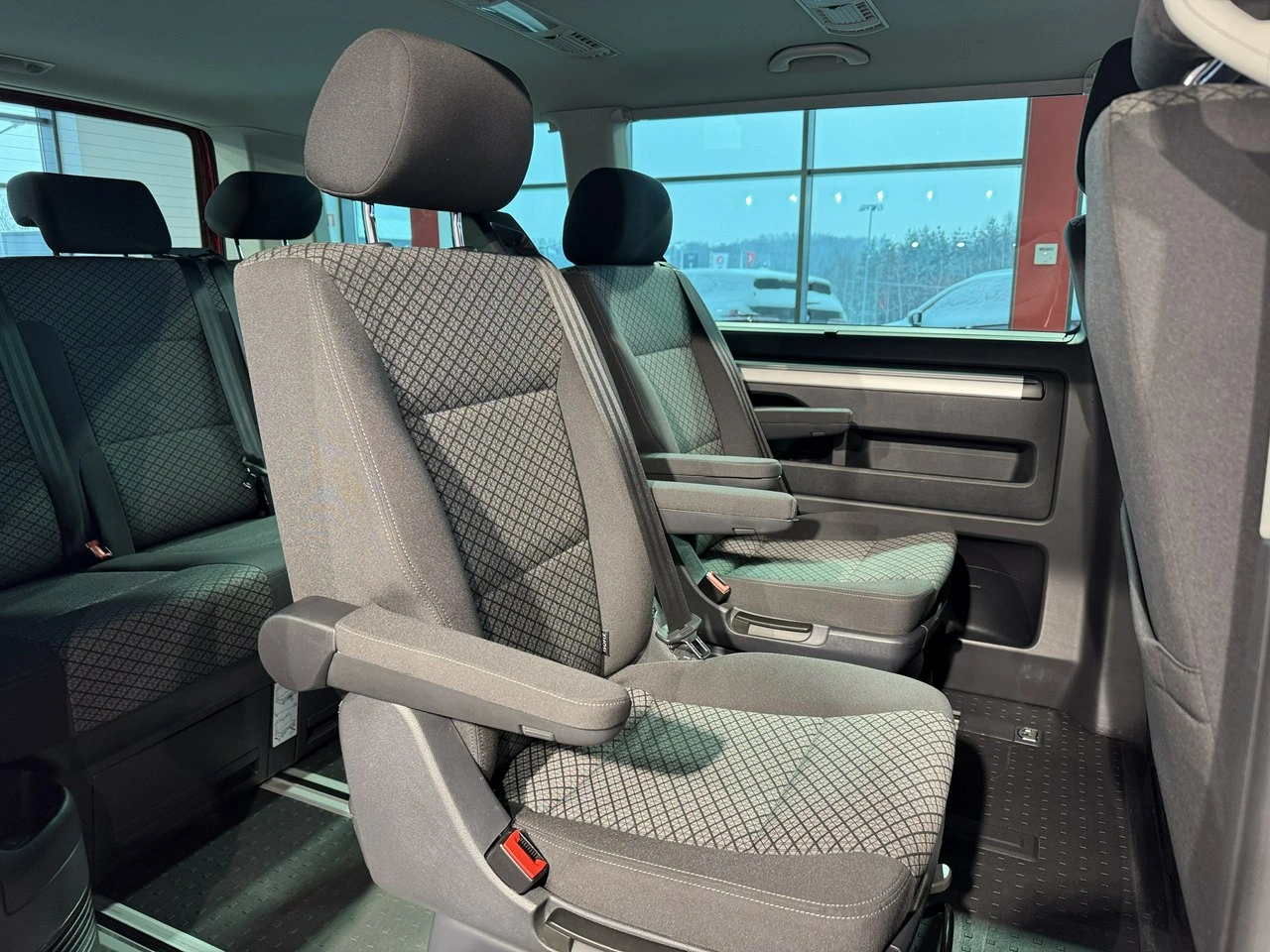 Volkswagen Multivan - Zdjęcie 15