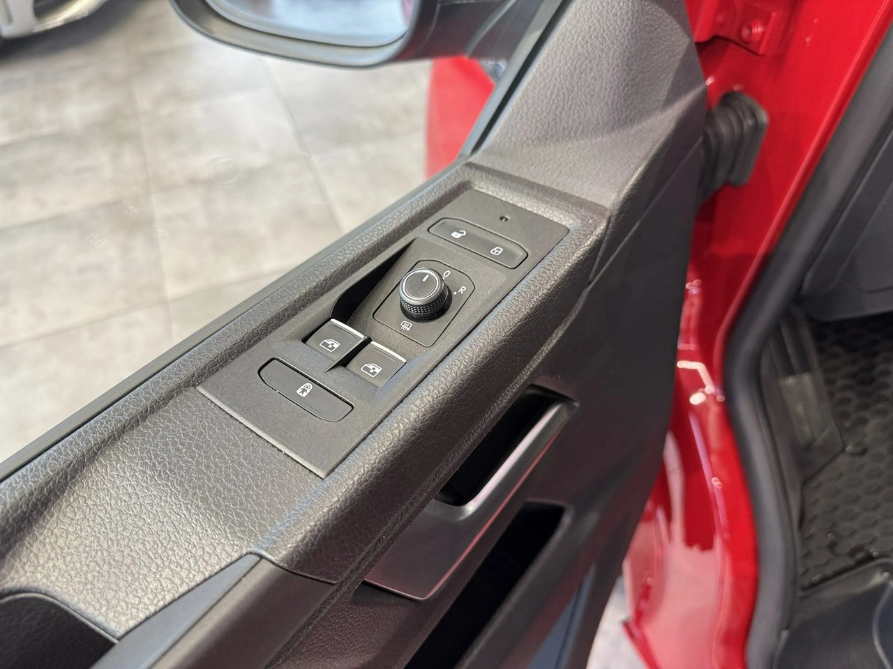 Volkswagen Multivan - Zdjęcie 17