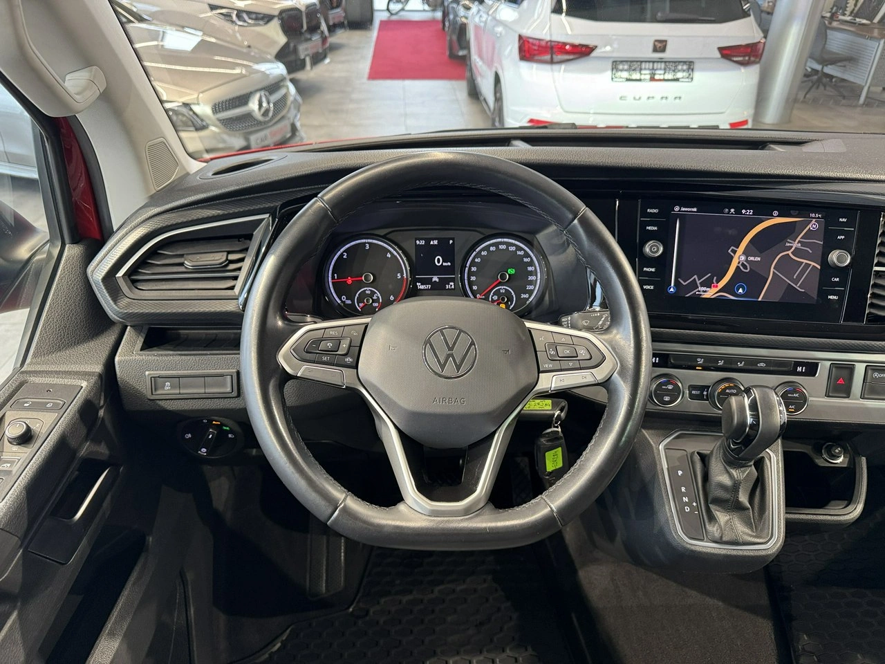 Volkswagen Multivan - Zdjęcie 20