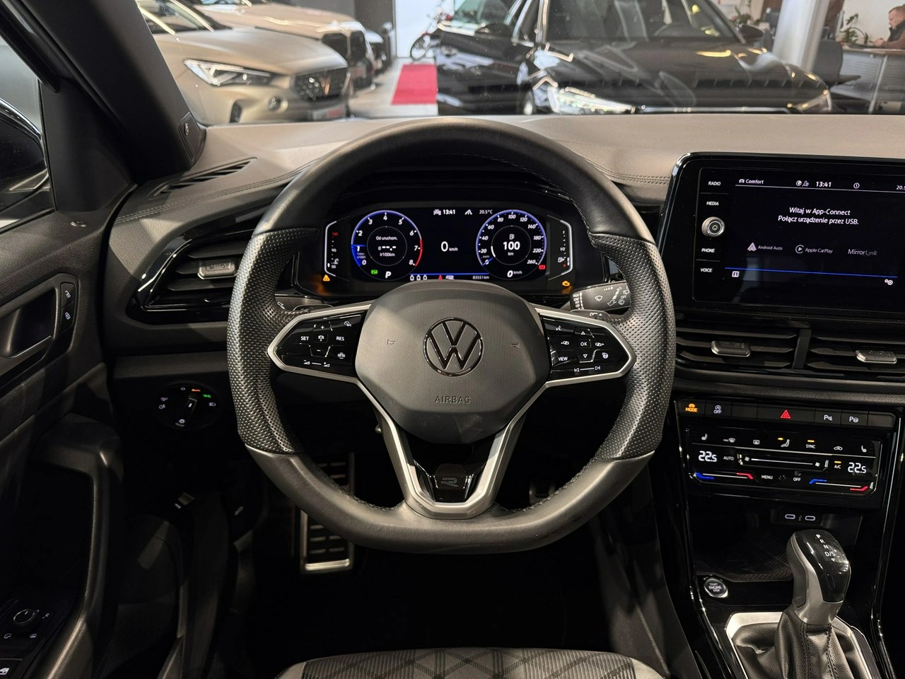 Volkswagen T-Roc - Zdjęcie 16