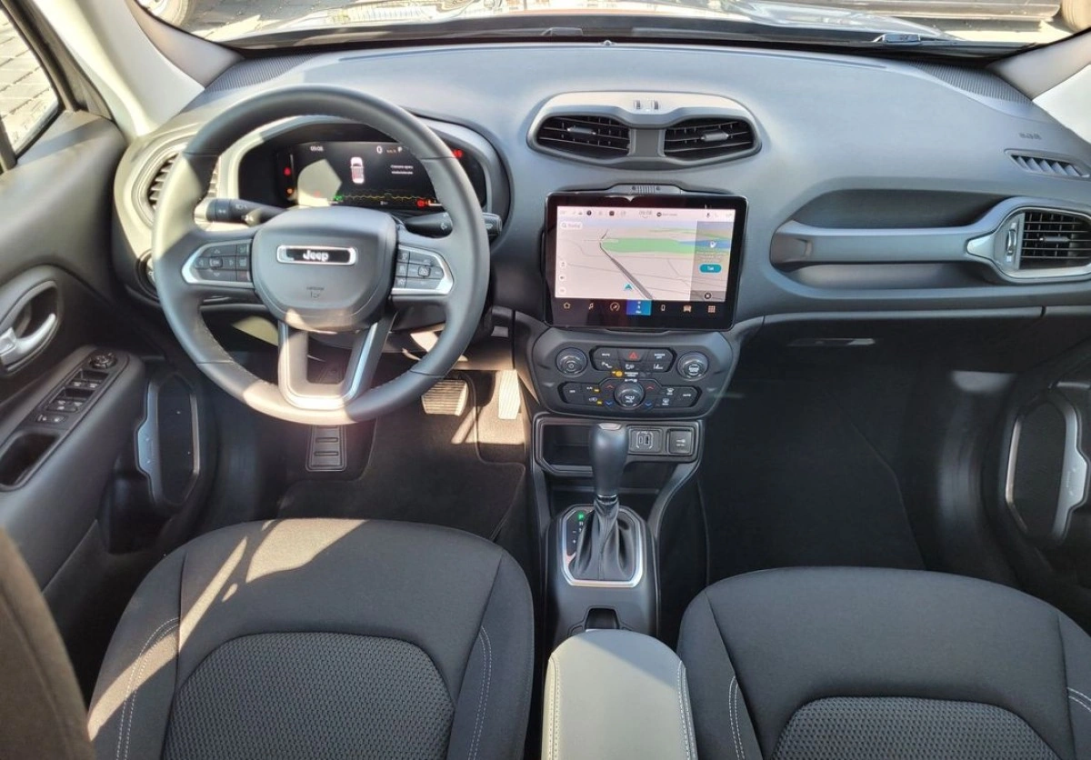 Jeep Renegade - Zdjęcie 10