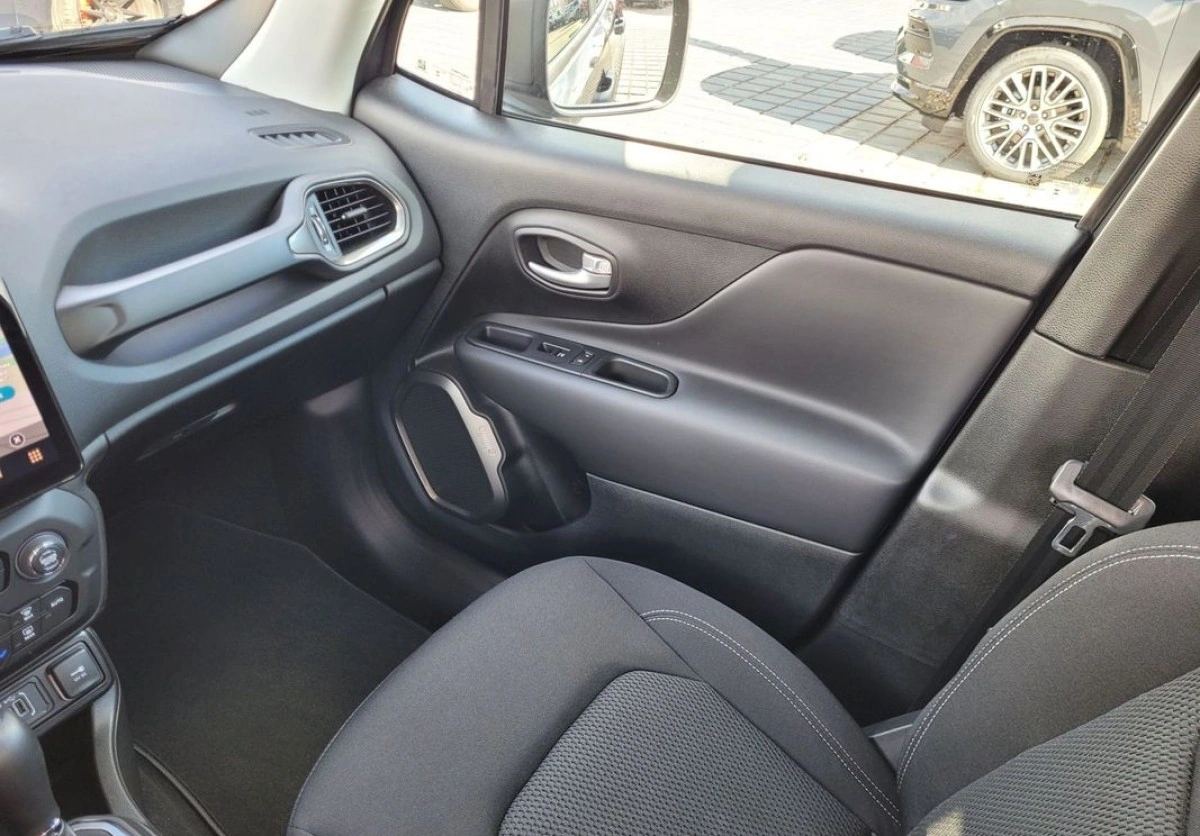 Jeep Renegade - Zdjęcie 19