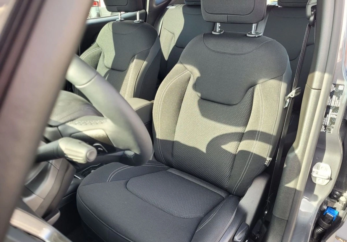 Jeep Renegade - Zdjęcie 26