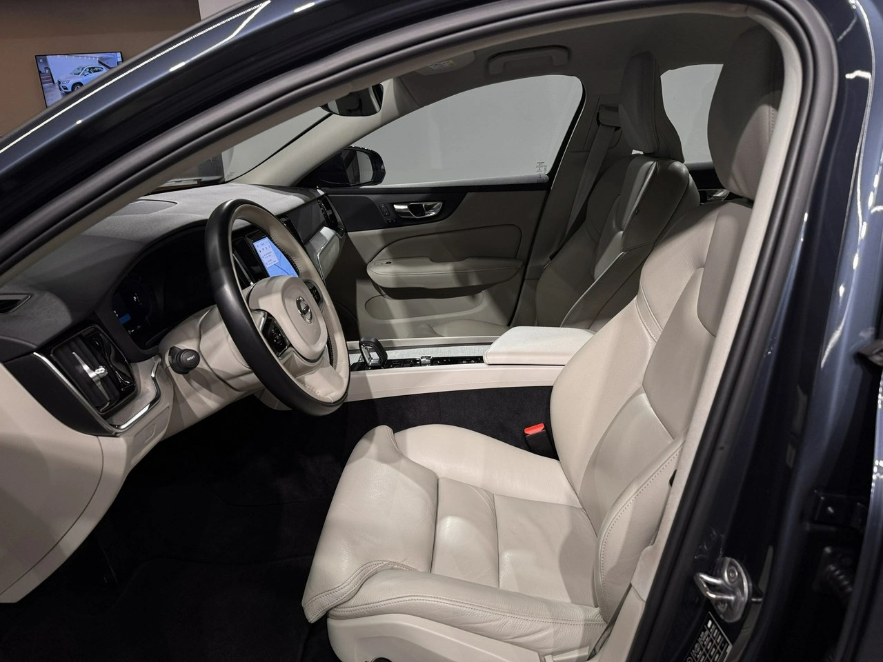 Volvo S60 - Zdjęcie 17