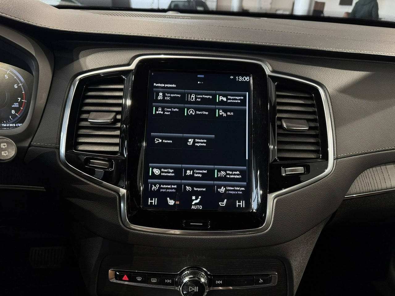 Volvo XC 90 - Zdjęcie 31