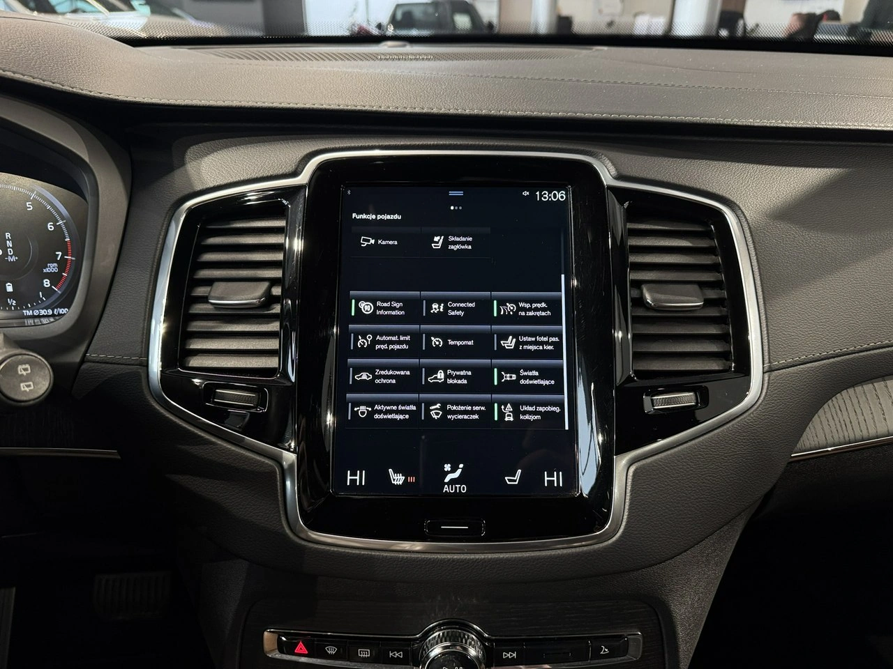 Volvo XC 90 - Zdjęcie 32
