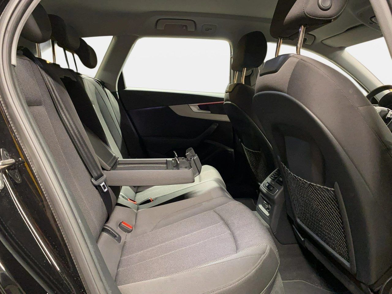 Audi A4 - Zdjęcie 15