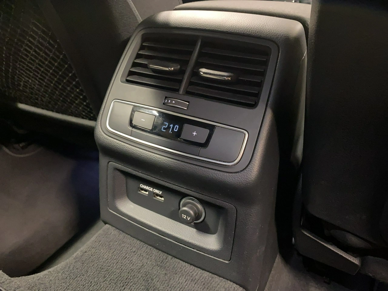 Audi A4 - Zdjęcie 17