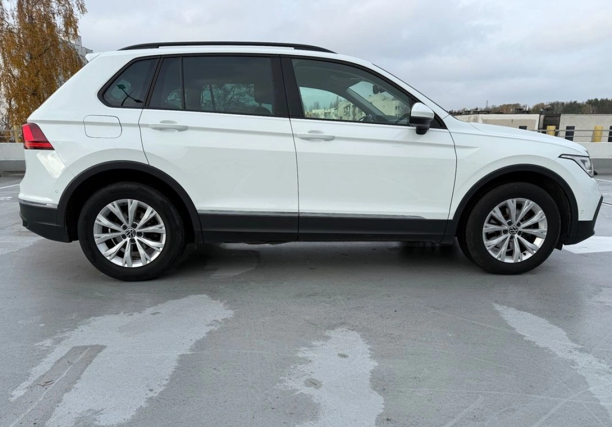 Volkswagen Tiguan - Zdjęcie 9