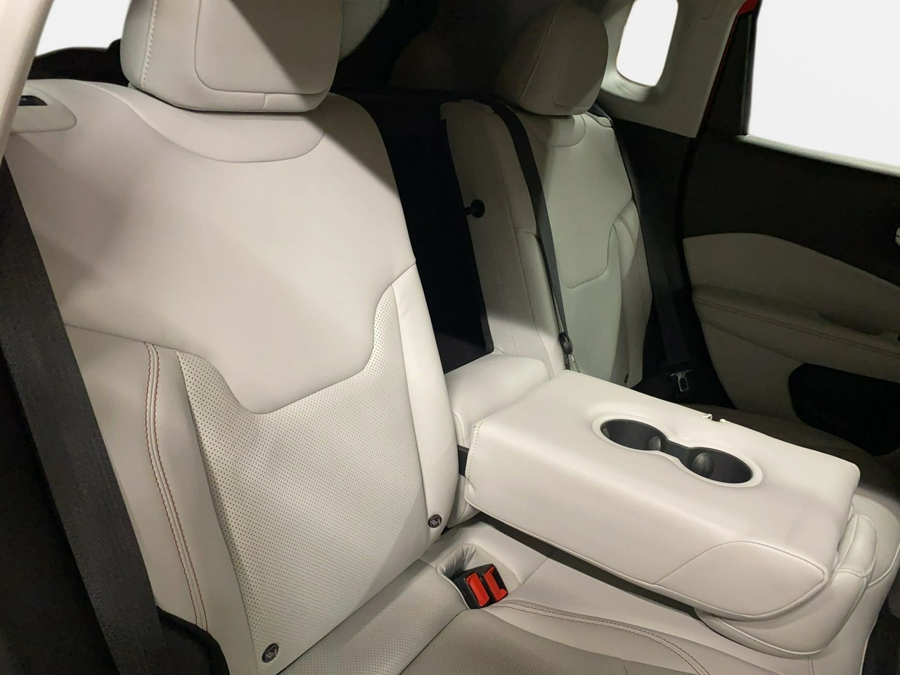 Jeep Compass - Zdjęcie 17