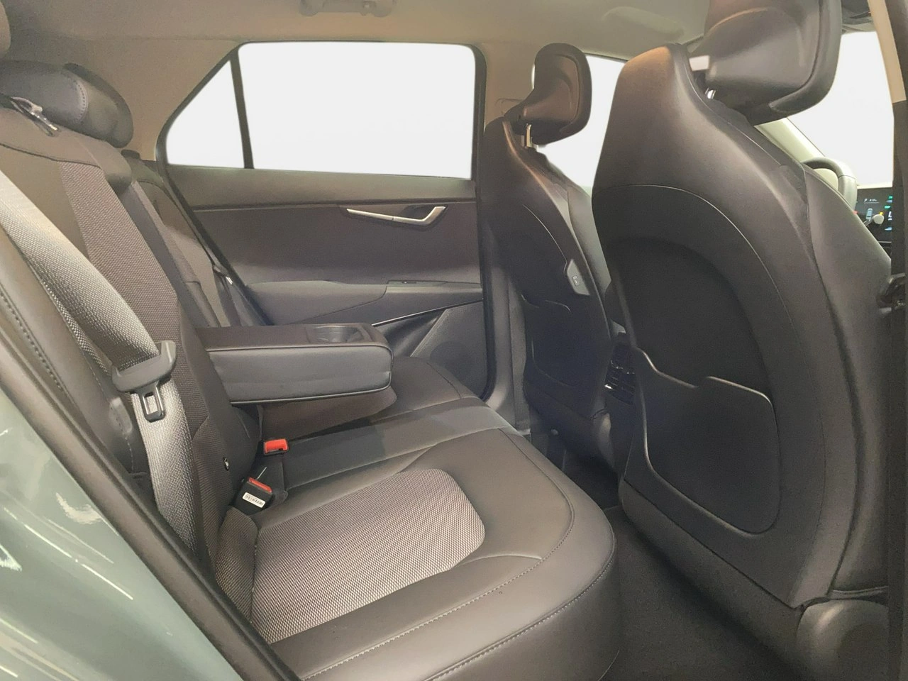 Kia Niro - Zdjęcie 14