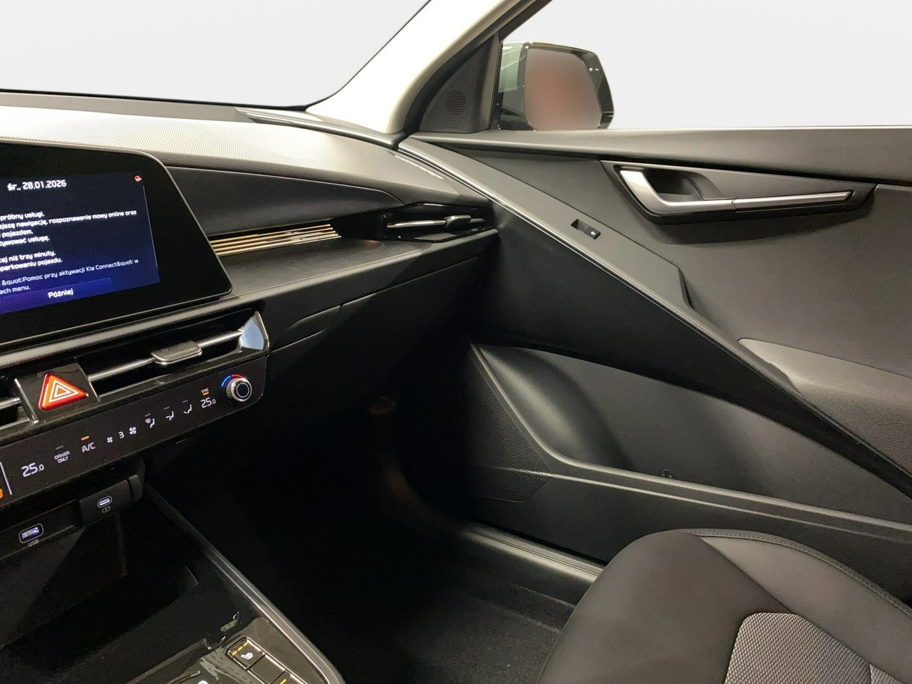 Kia Niro - Zdjęcie 28