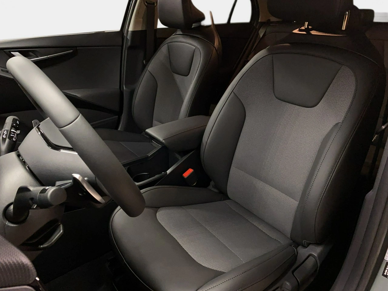 Kia Niro - Zdjęcie 31