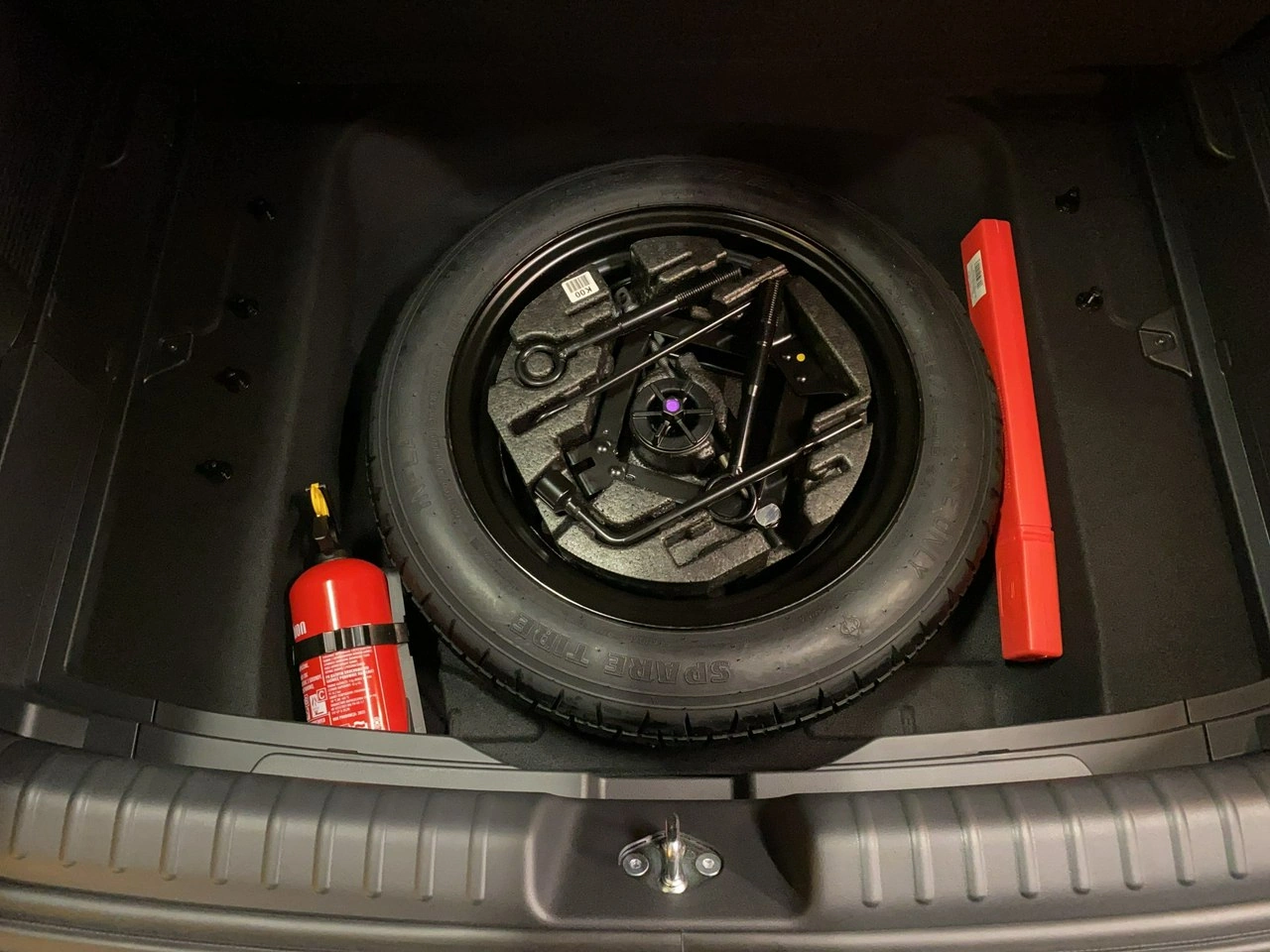 Kia Niro - Zdjęcie 34