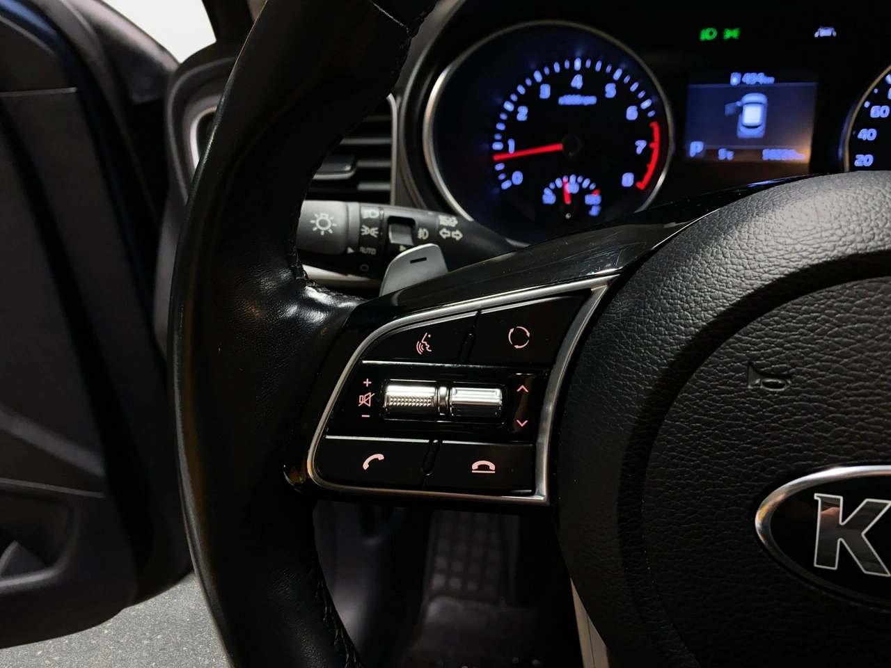 Kia XCeed - Zdjęcie 20