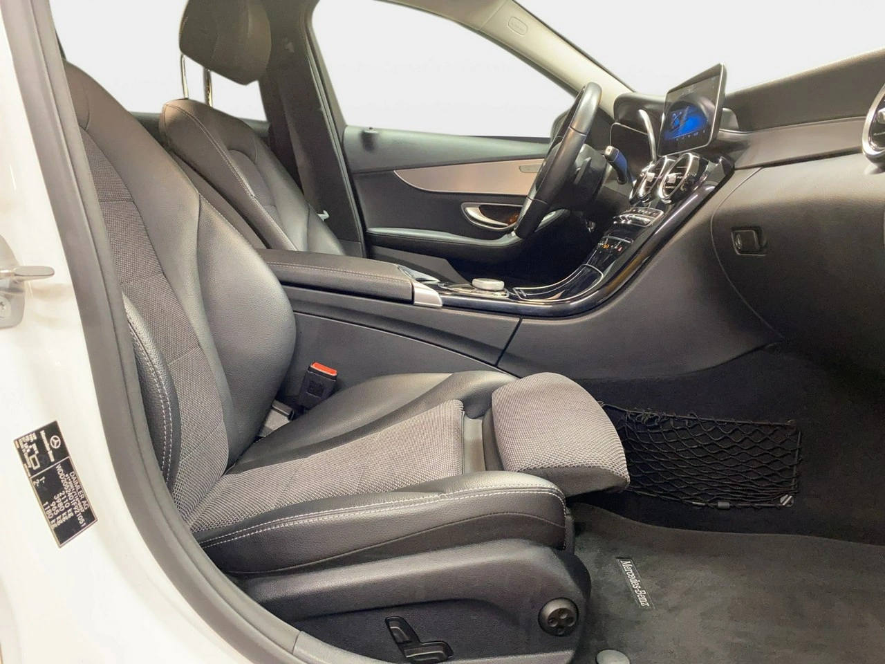 Mercedes C 180 - Zdjęcie 11