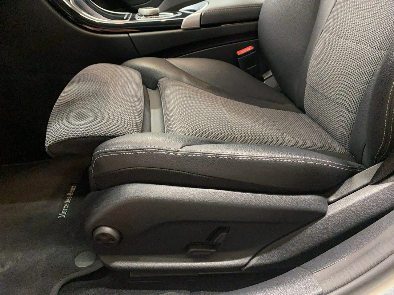 Mercedes C 180 - Zdjęcie 12