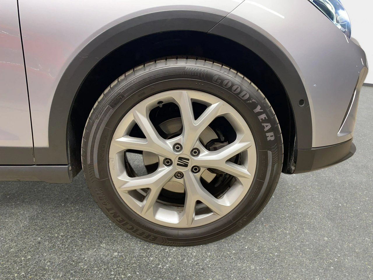 Seat Arona - Zdjęcie 9