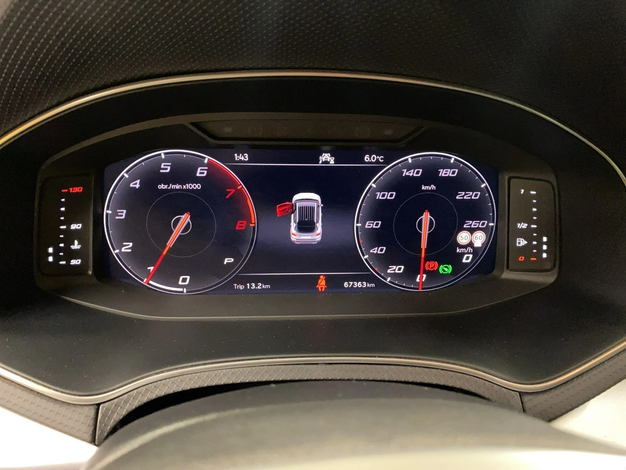 Seat Arona - Zdjęcie 20