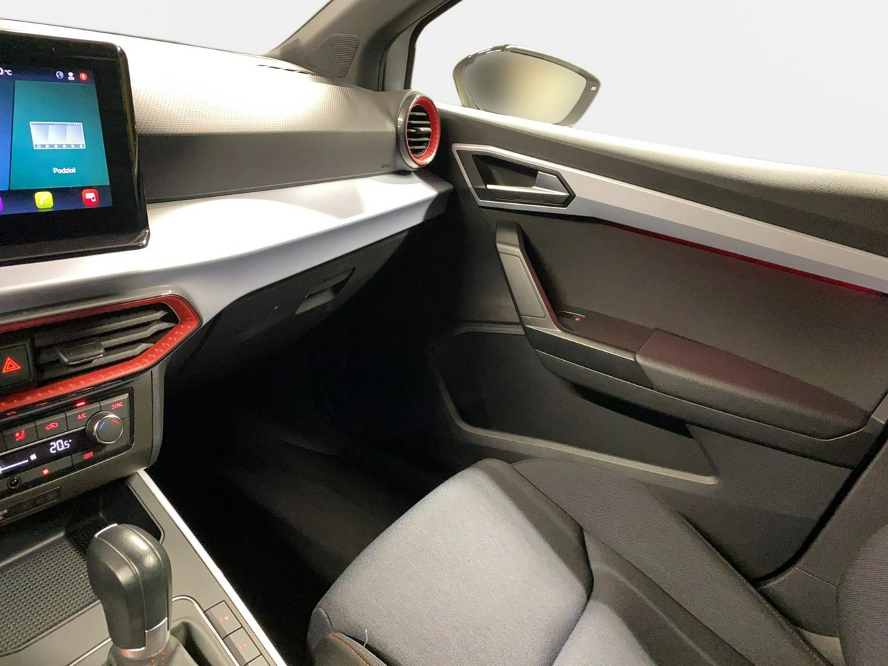 Seat Arona - Zdjęcie 27