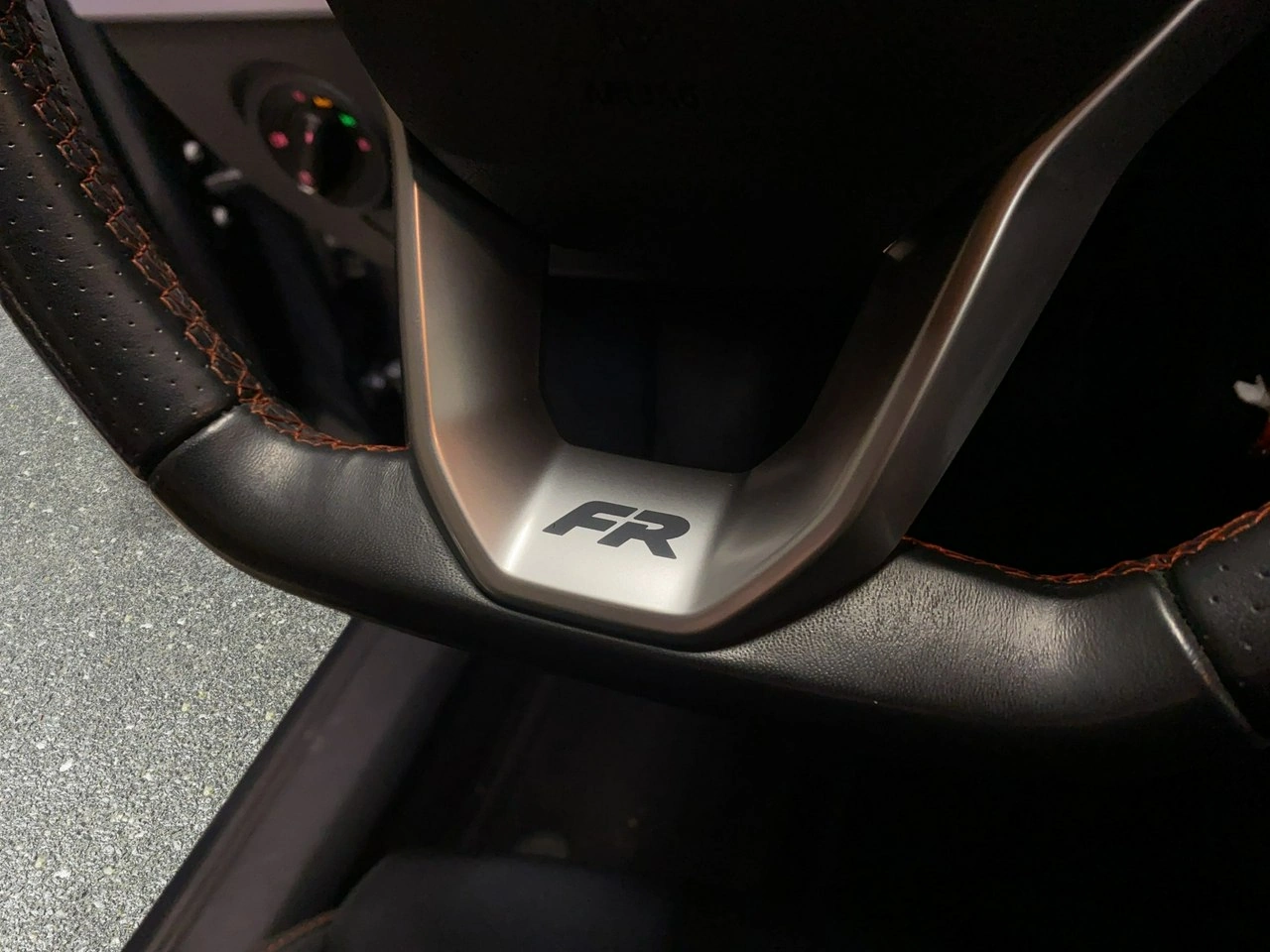 Seat Arona - Zdjęcie 37