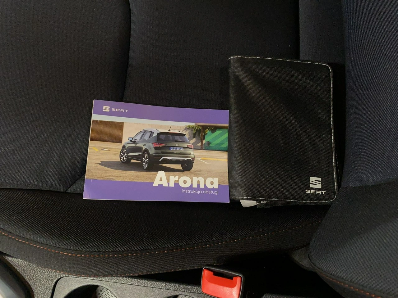 Seat Arona - Zdjęcie 38