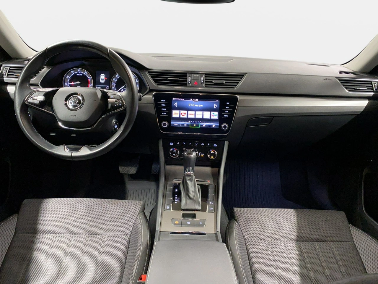 Skoda Superb - Zdjęcie 14