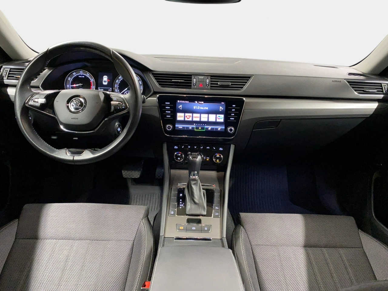 Skoda Superb - Zdjęcie 14