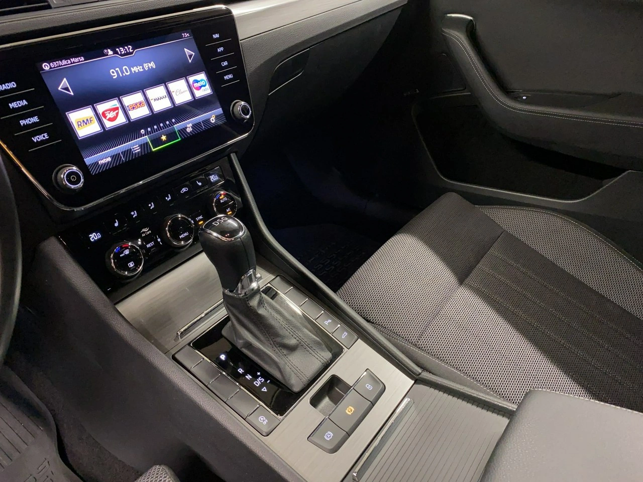 Skoda Superb - Zdjęcie 23