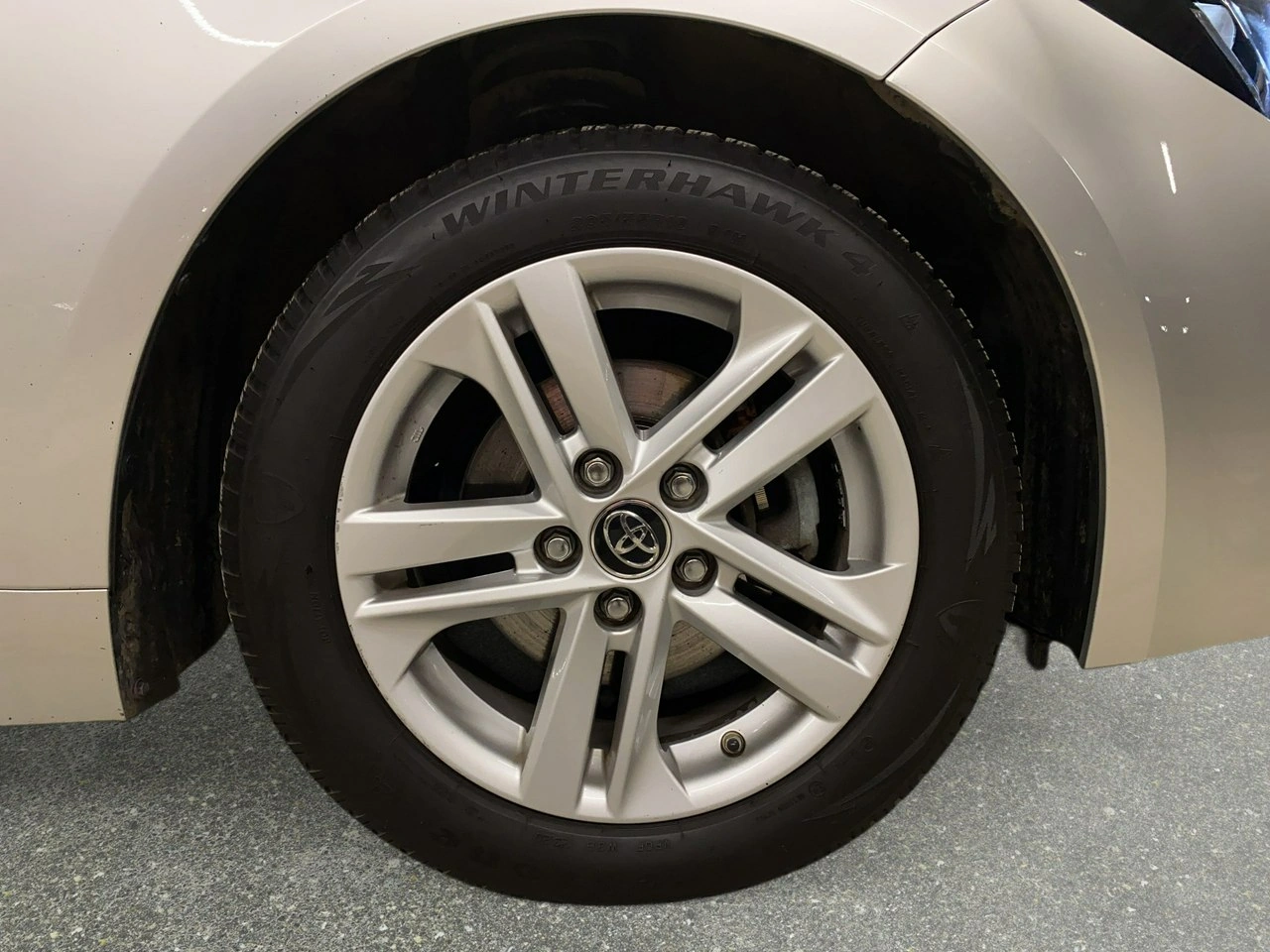 Toyota Corolla - Zdjęcie 9