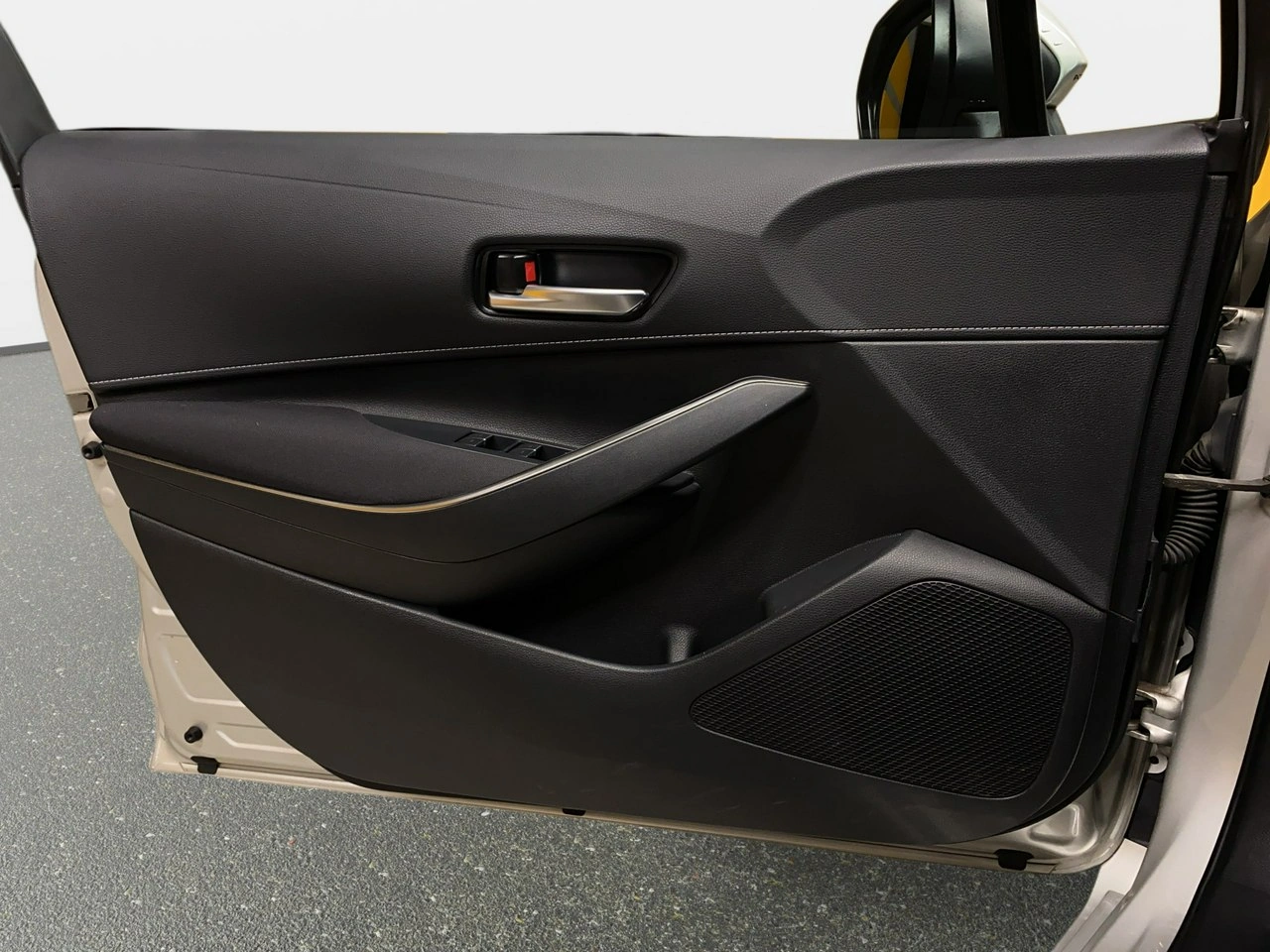 Toyota Corolla - Zdjęcie 26