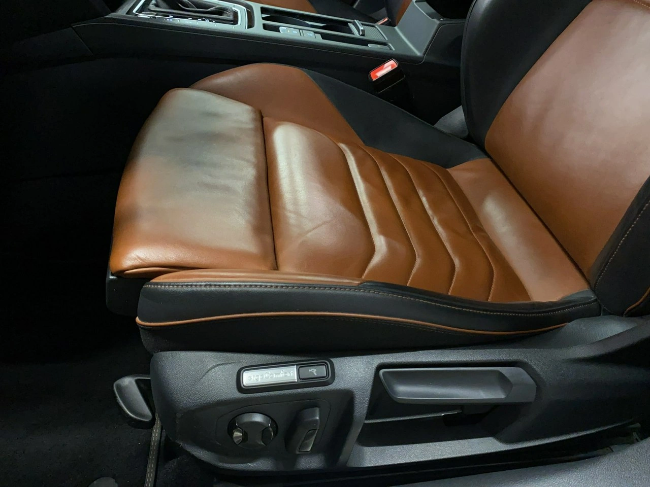 Volkswagen Arteon - Zdjęcie 11