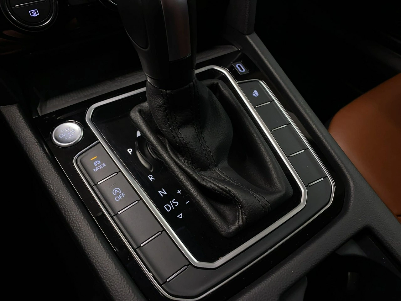 Volkswagen Arteon - Zdjęcie 23