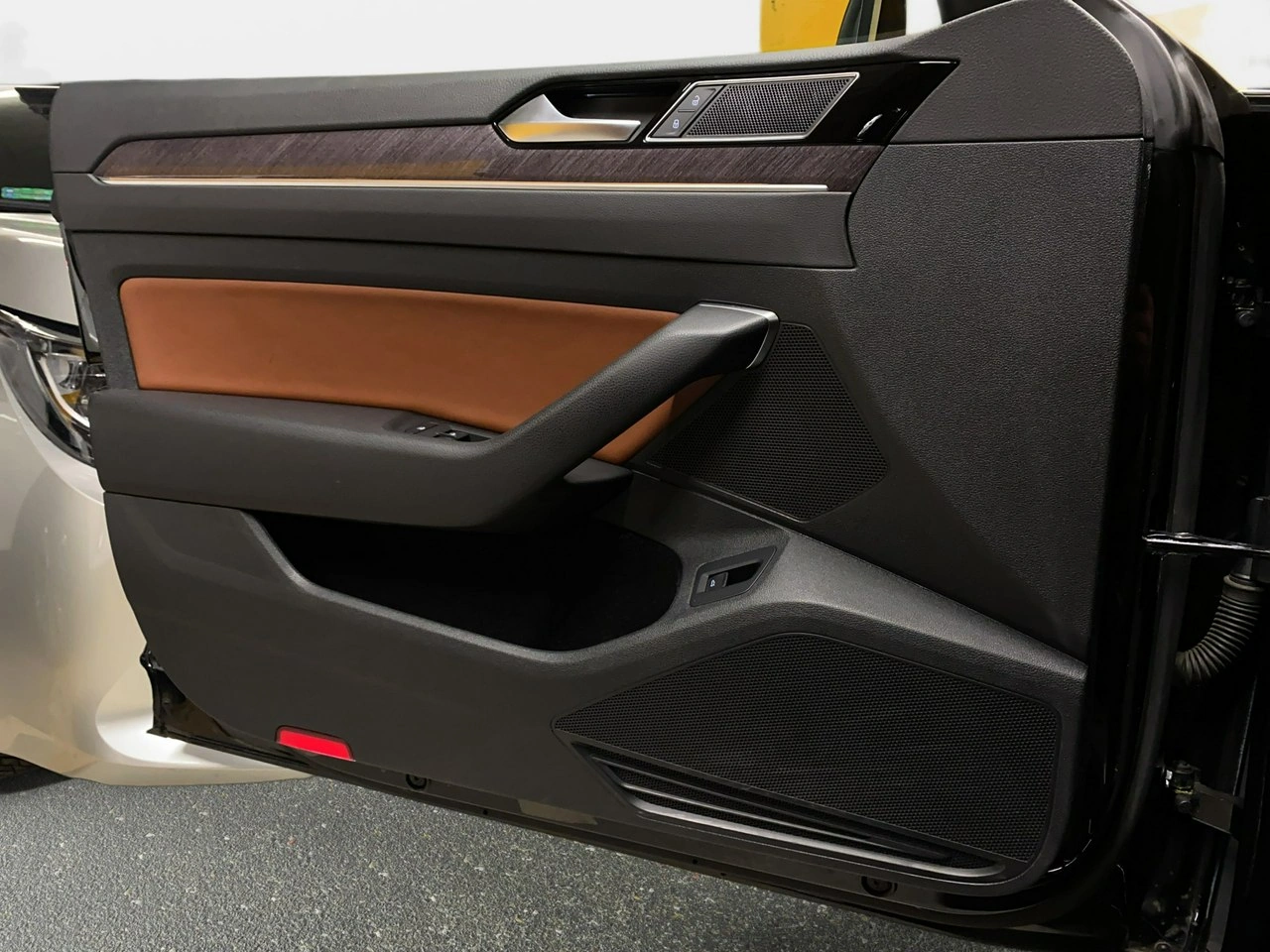 Volkswagen Arteon - Zdjęcie 24