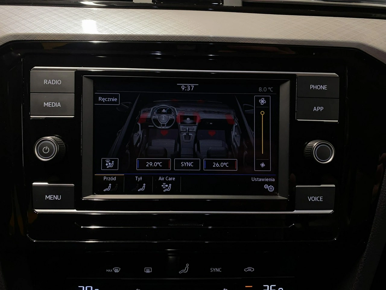 Volkswagen Passat - Zdjęcie 26